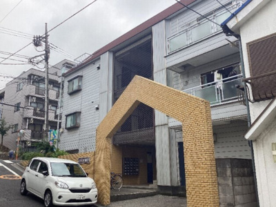 【エントランス】 | レジデンス綿貫　※7/4退去 | ゆとりのあるエントランスです