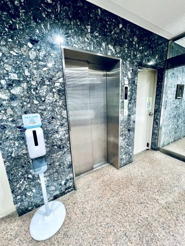 グランパレ上野のその他共用部分|エレベーターは1基