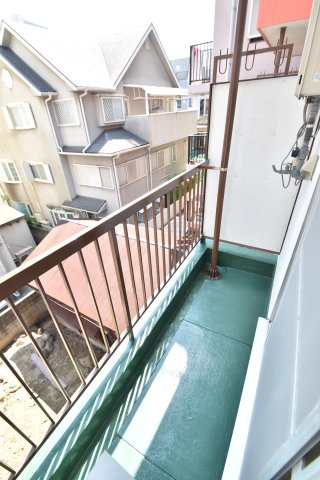 大阪市城東区中央１丁目の賃貸マンションのバルコニー