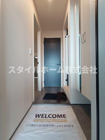 ルピナスの玄関