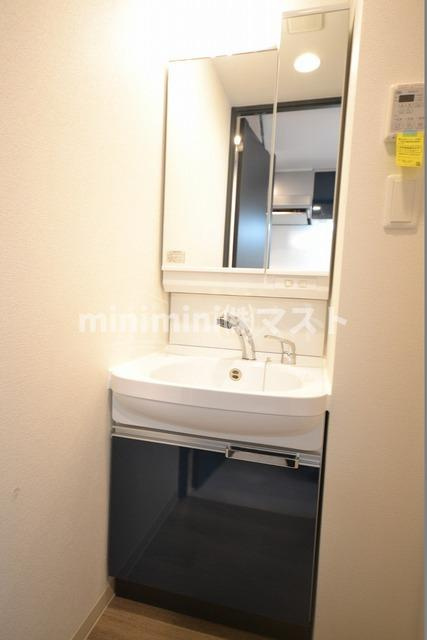 ララプレイス天王寺ルフレの洗面所