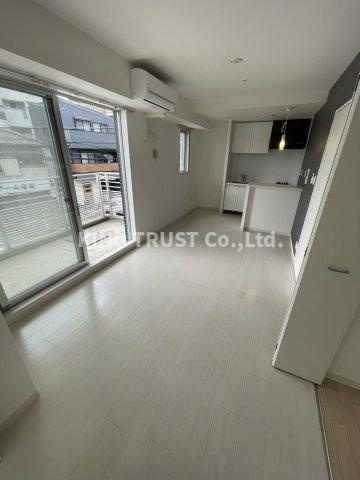 リバープレイス梅田北のロビー|ゆとりのあるロビーです