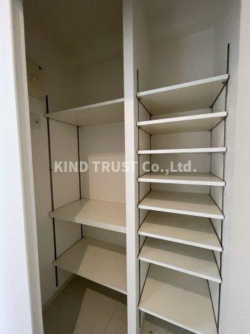 リバープレイス梅田北の収納|大きなものも収納できそうです