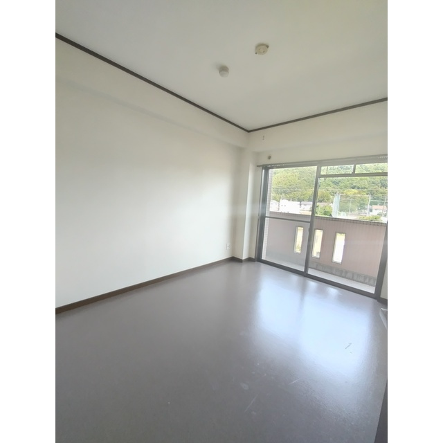 大長良川マンションの内装