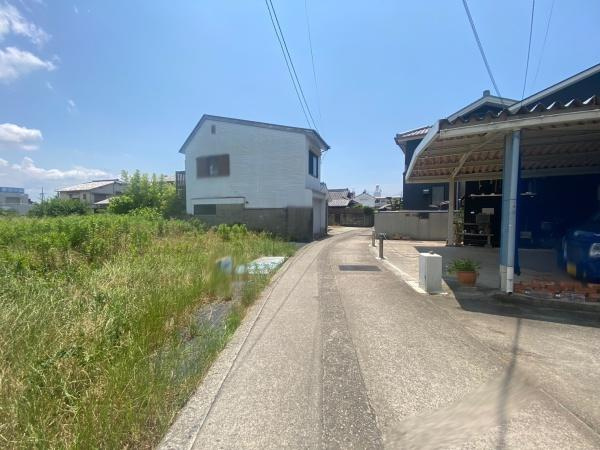 和歌山市栄谷　土地の前面道路含む現地写真