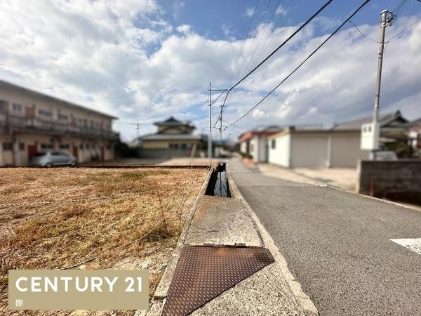 和歌山市有本　土地の前面道路含む現地写真