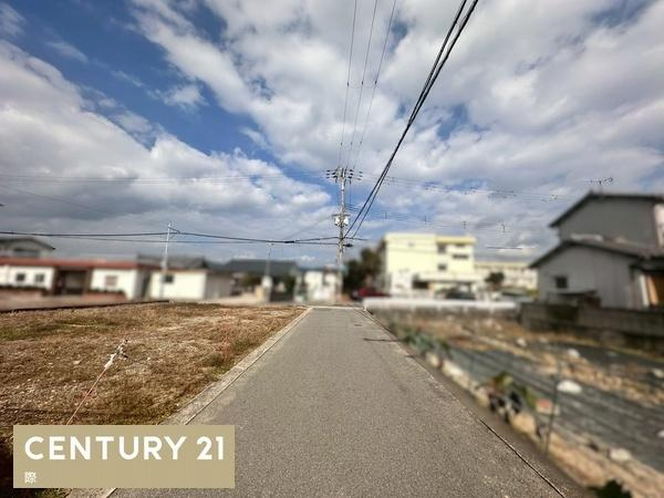 和歌山市有本　土地の前面道路含む現地写真