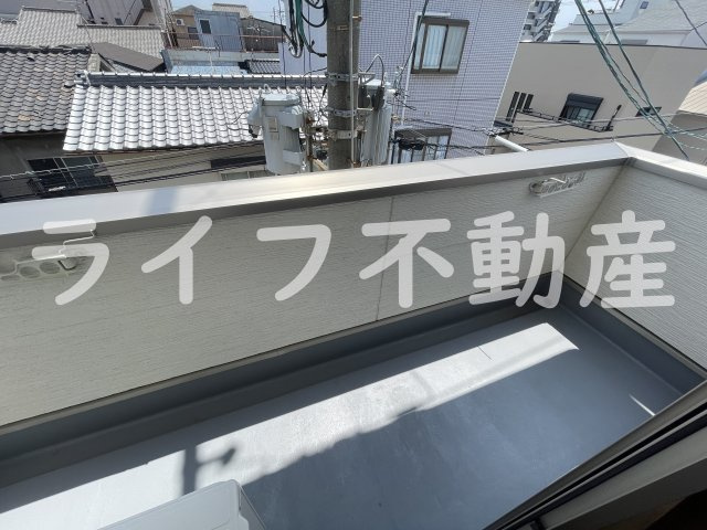 オーク永和のバルコニー|陽当たり良好なバルコニーです