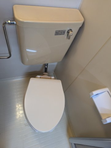 眞瀬荘のトイレ