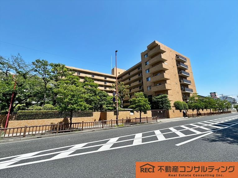 イトーピア西宮北口A棟の外観|阪急西宮北口駅まで徒歩7分