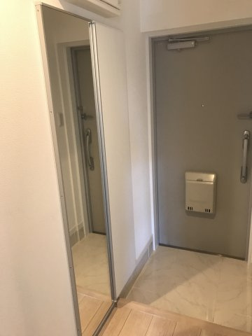 【玄関】 | ＴＨＥ　ＮＥＸＴ　ＯＮＥ | きれいな玄関です