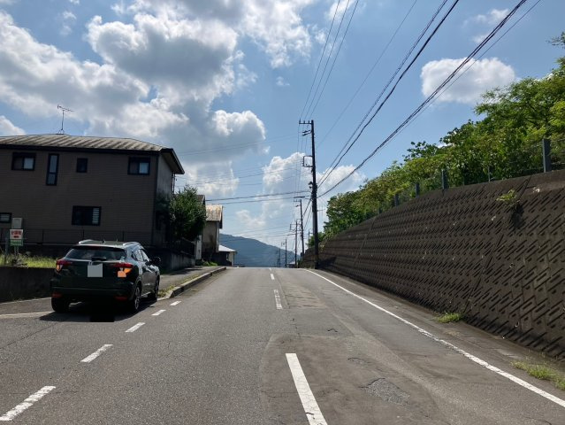 【商談中】売土地　岐阜市粟野台　60坪のその他|西側道路です。