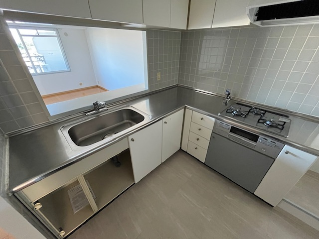 光明池アーバンライフのキッチン|同物件別部屋イメージ写真