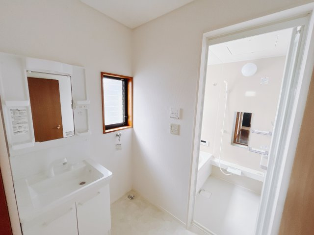 【中古戸建】児玉郡上里町嘉美の独立洗面台|■洗面室