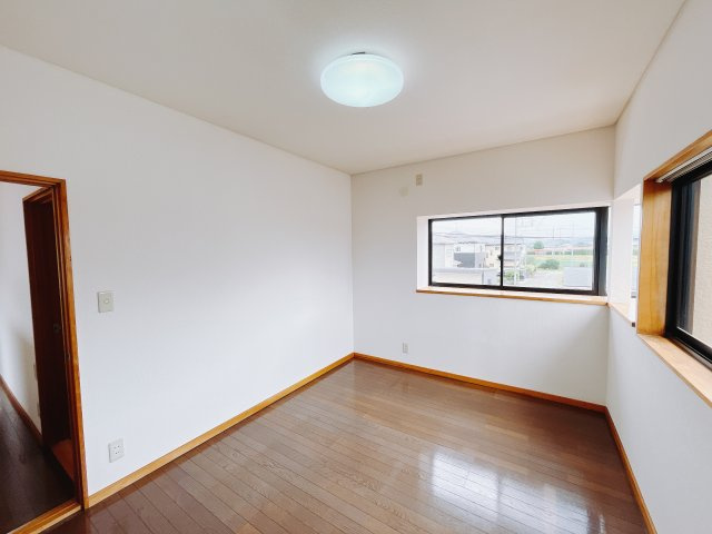 【中古戸建】児玉郡上里町嘉美の洋室|■2階洋室
