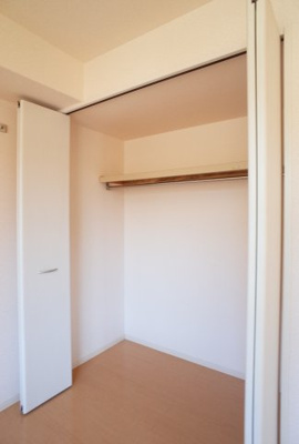 【収納】 | リバーハイム谷八木Ⅱ | クローゼット
