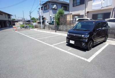 【駐車場】 | リバーハイム谷八木Ⅱ | 駐車場