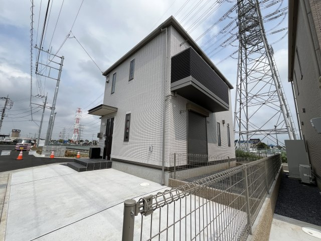 さいたま市岩槻区府内４丁目の一戸建ての駐車場|駐車場があります