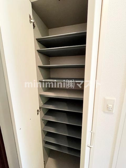 アリス・マナーガーデン谷町の収納