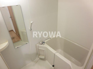 【浴室】 | ピュア清澄白河 | 掲載の写真は退去前の写真となります。