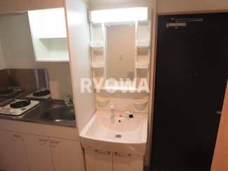 【洗面所】 | ピュア清澄白河 | 掲載の写真は退去前の写真となります。