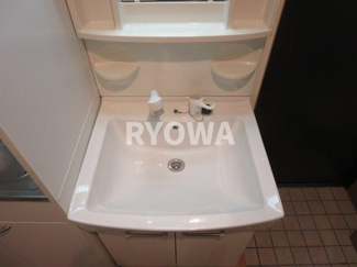 【洗面所】 | ピュア清澄白河 | 掲載の写真は退去前の写真となります。