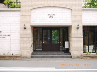 【エントランス】