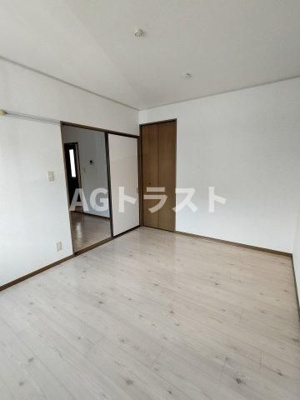 【洋室】 | サウスメゾンB