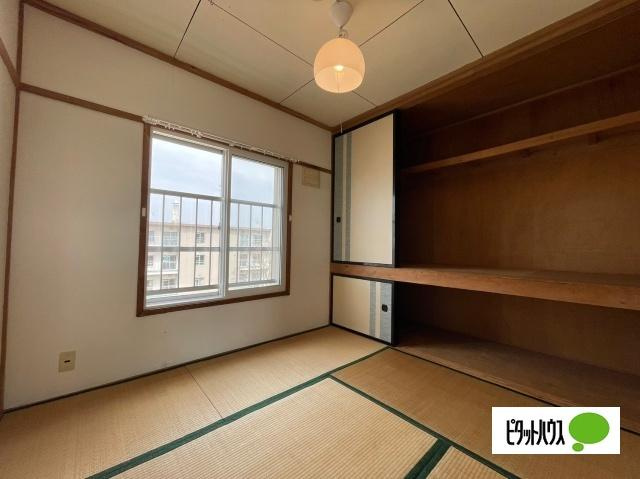 若草501マンションの寝室