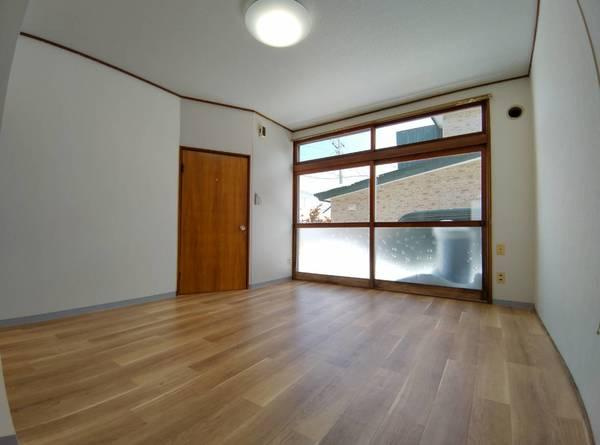 桜荘の居間・リビング