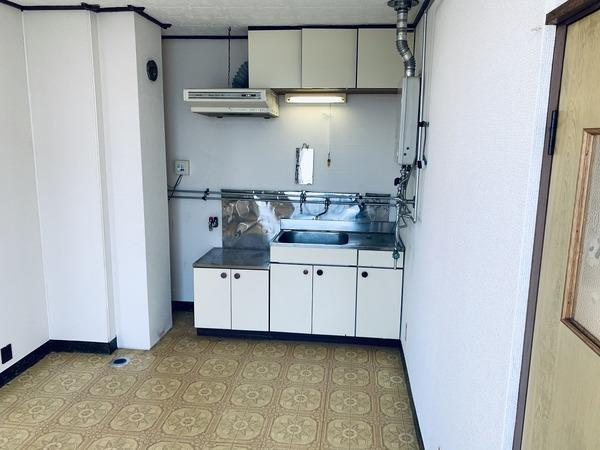 ハイツナカタニのキッチン