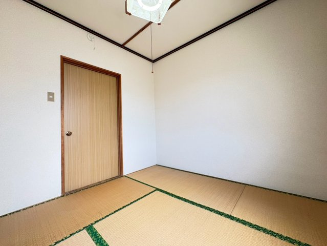 ハイツナカタニの内装