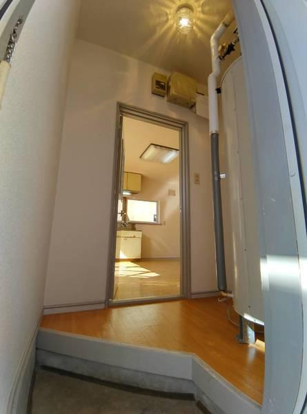 エステートインかれんとの玄関