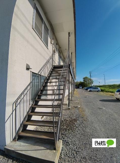 喜代丸ハイツのエントランス