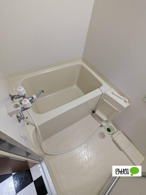 ウエルカムサトウ2の浴室