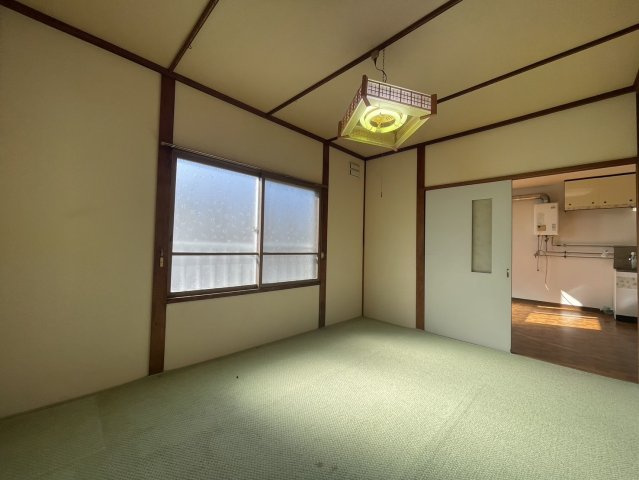 あきさとマンションAの和室