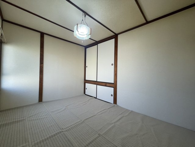 あきさとマンションAの和室