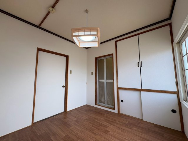 ハイツナカタニの内装
