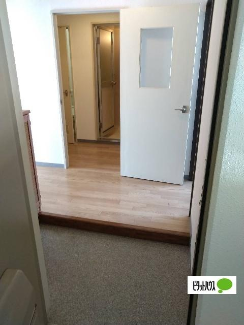 パシフィックマンションりんこう　Ⅱ号棟の玄関