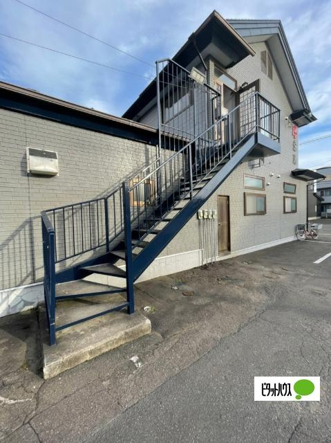 ヒラツカマンションのエントランス