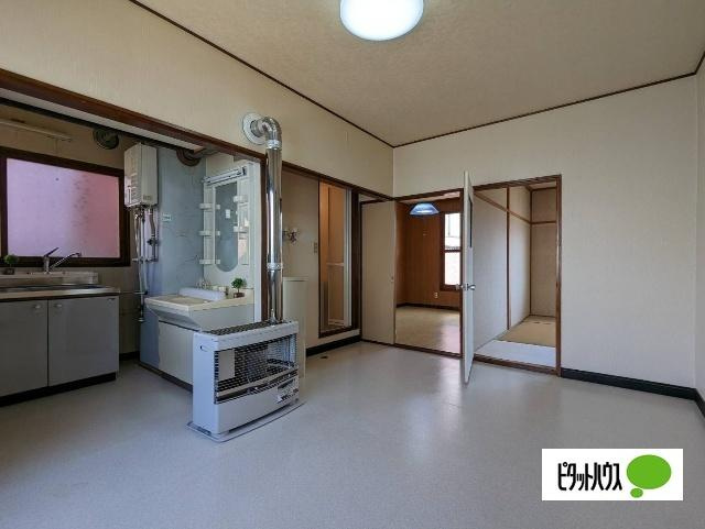 ライズ千歳の居間・リビング