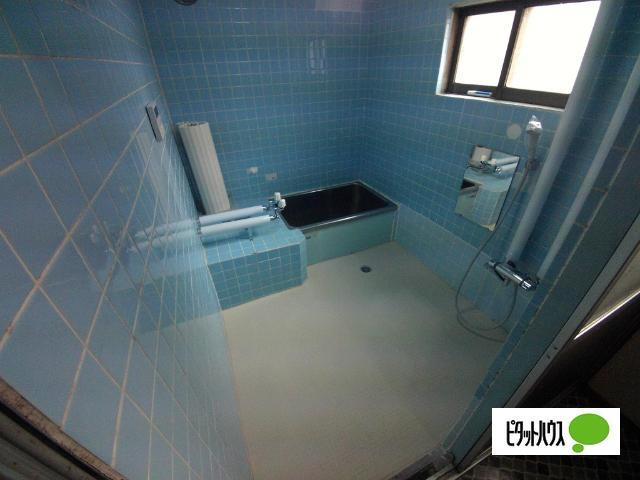 厚岸町奔渡２丁目戸建の浴室
