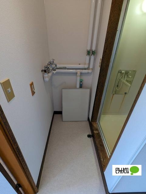 都マンションの洗面所