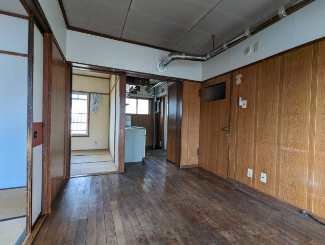 若草401マンションの内装