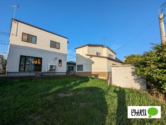 桜ヶ岡７丁目２４－４借家の駐車場