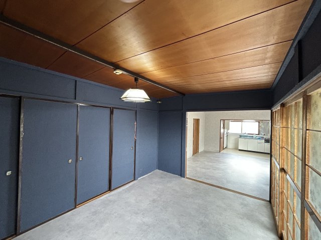 桜ヶ岡７丁目２４－４借家の内装