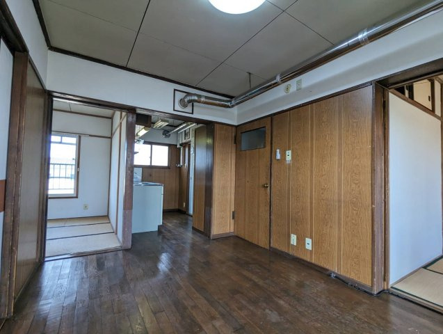 若草401マンションの内装