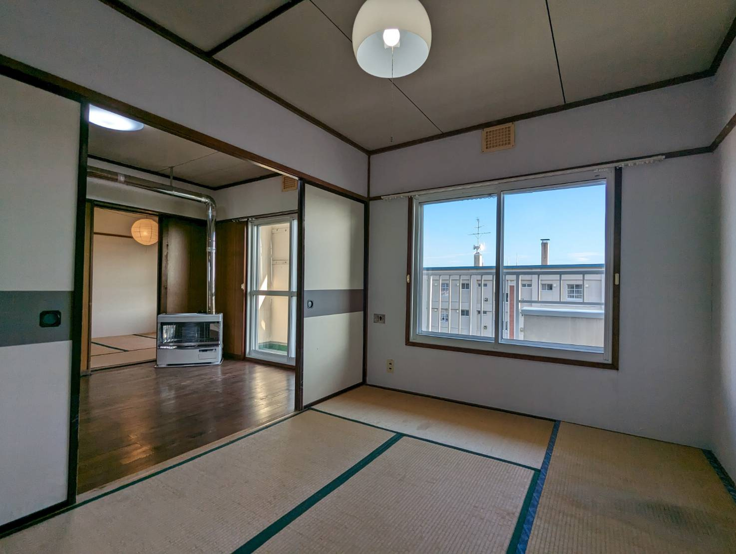 若草401マンションの内装