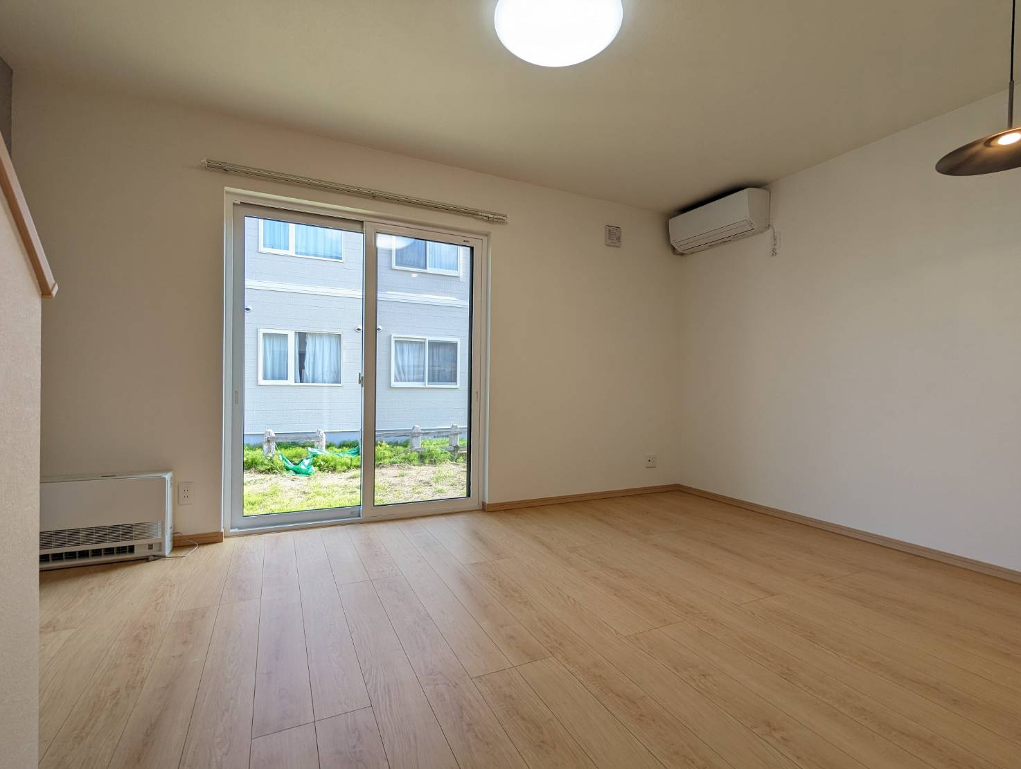 ＪＯＹ釧路西の居間・リビング