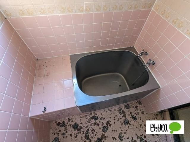 鶴ヶ岱２－５貸家の浴室